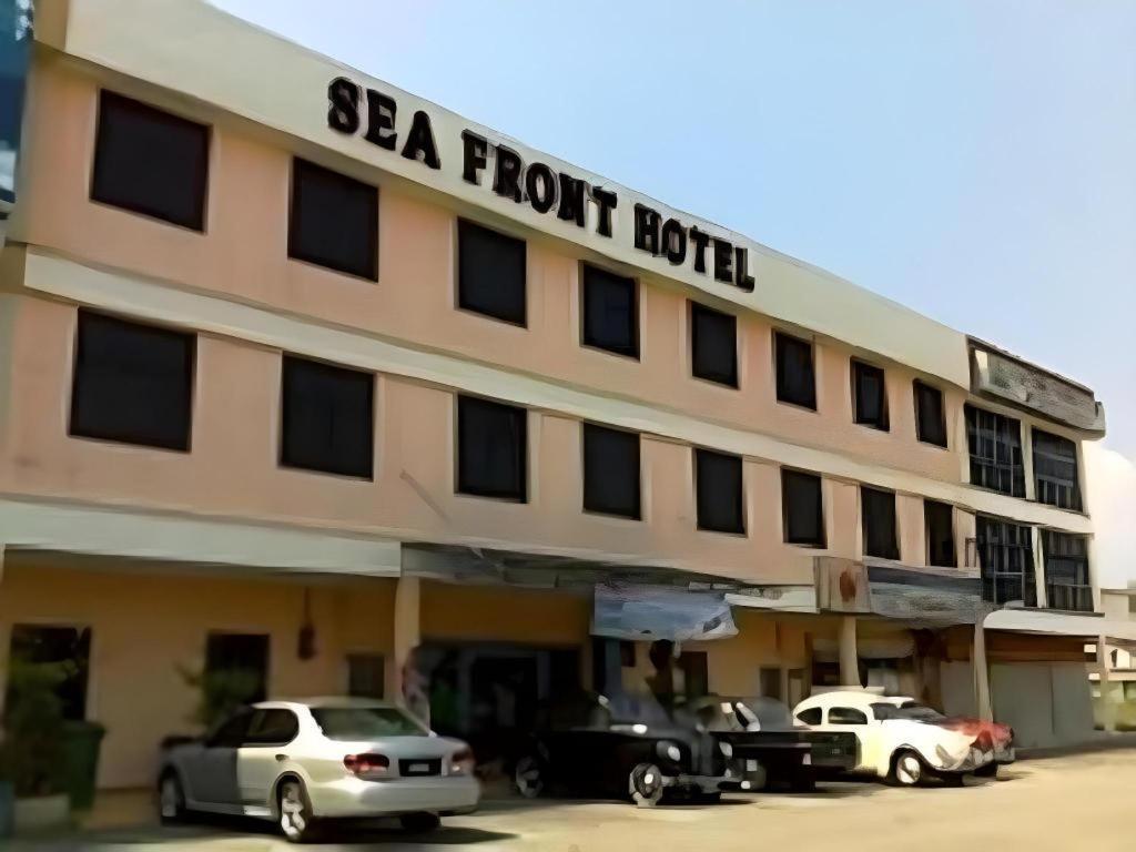 Sea Front Hotel Port Dickson Extérieur photo