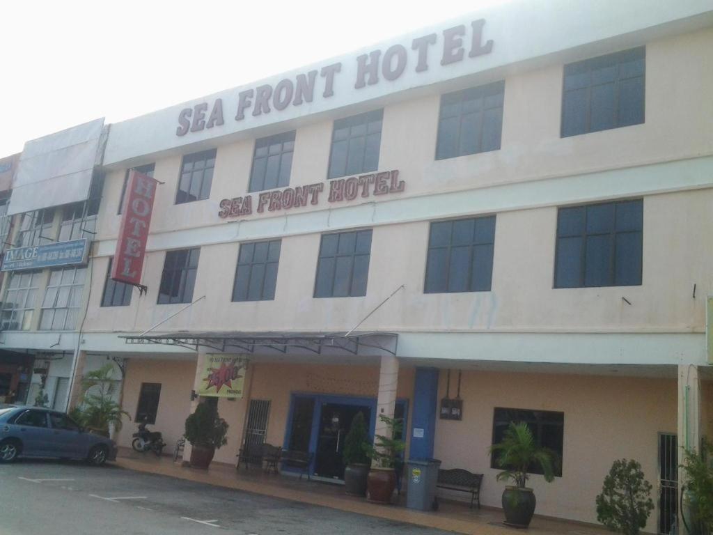 Sea Front Hotel Port Dickson Extérieur photo