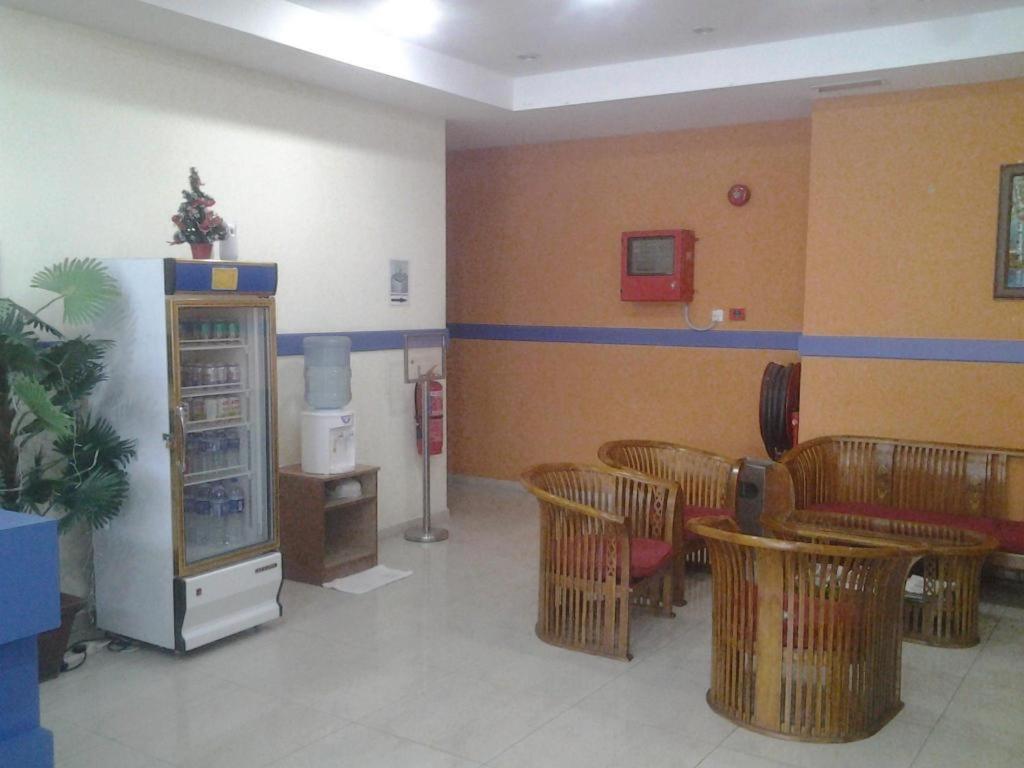 Sea Front Hotel Port Dickson Extérieur photo